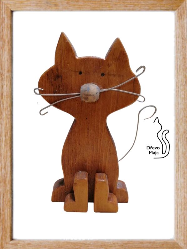 Kočička ze dřeva